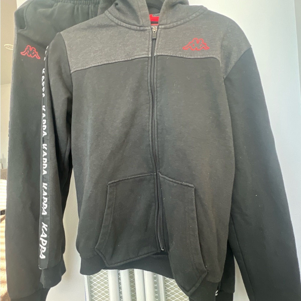 Bundle of 2 — Kappa and Levi’s